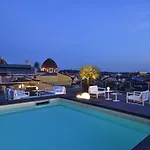 Hotel Glance In 4*