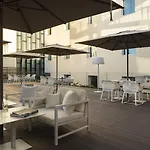 Hotel Glance In