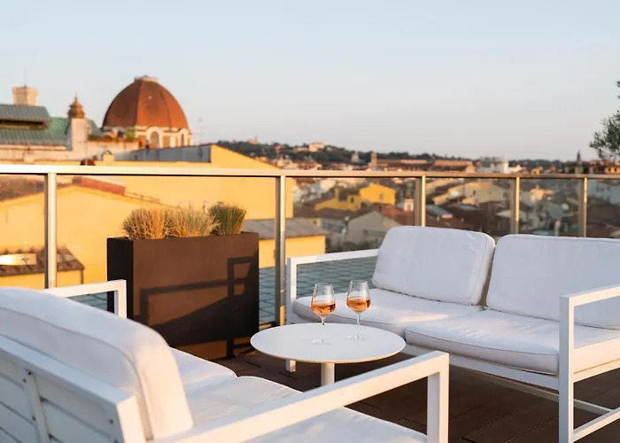 Hotel Glance In Florence