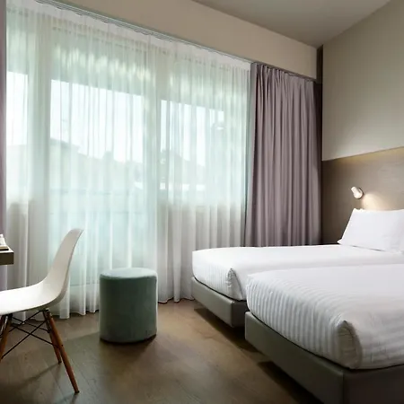Glance In 4* Florencia